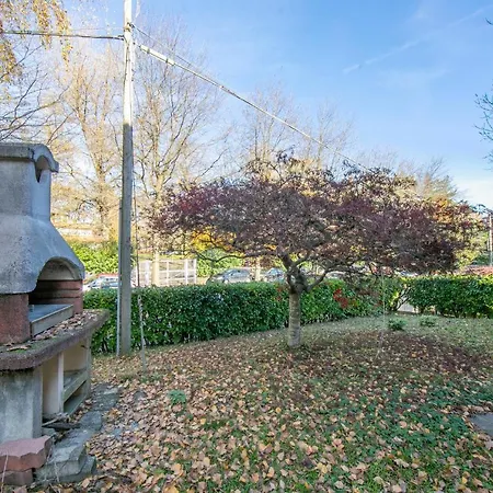 Sleeps 4 Pool Apartament *