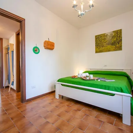 Sleeps 4 Pool *
